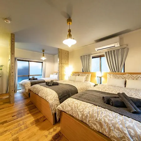 Osaka Juso House Villa